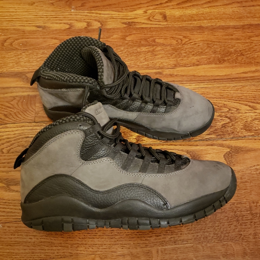 Nike Air Jordan 10 Retro Shadow 310805-002 Size 10.5